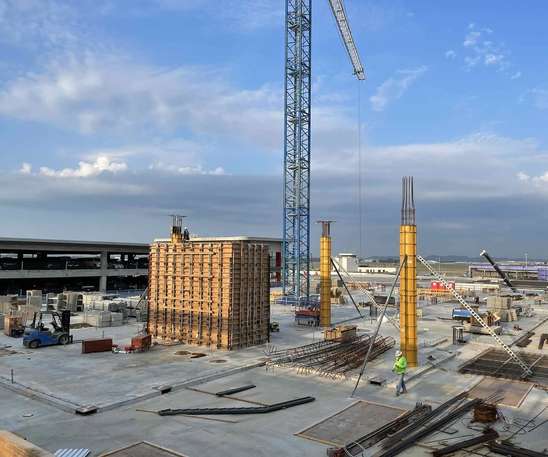 BNA Hilton Hotel Construction