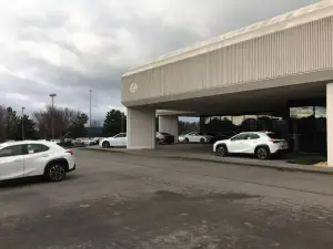 Lexus Dealership Exterior East Pre-Demo