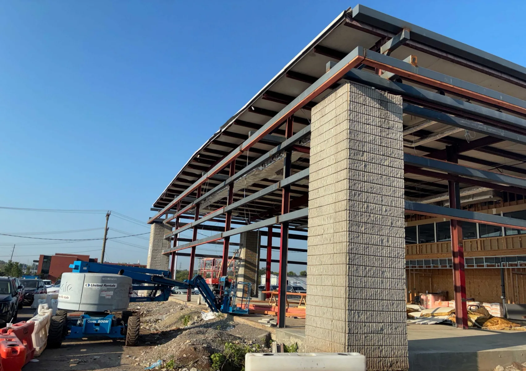 greenway kia of rivergate dealership showroom structural steel construction progress